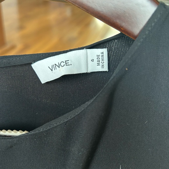 Beautifully designed black Vince dress - Picture 6 of 6